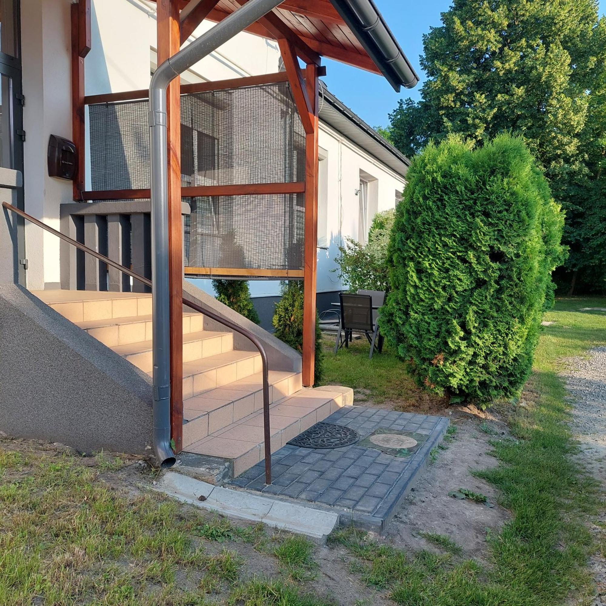 Apartament Zwierzyniec Na Roztoczu Buitenkant foto